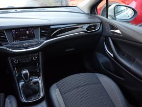 Opel Astra  1.2 Turbo Elegance 