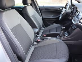 Opel Astra  1.2 Turbo Elegance 