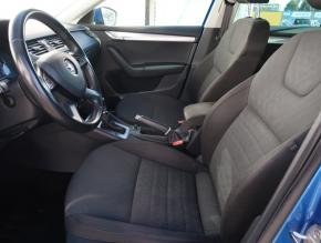 Škoda Octavia  1.4 TSI Elegance 