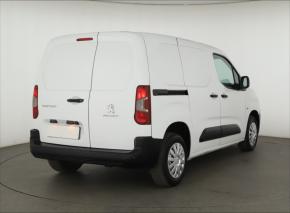 Peugeot  1.5 BlueHDi 