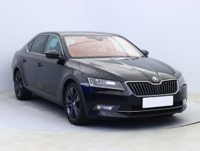 Škoda Superb  2.0 TSI 