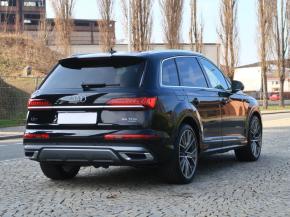 Audi Q7  55 TFSI S-Line 