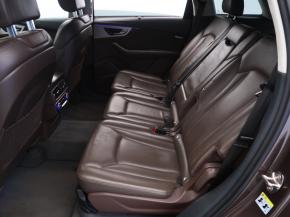 Audi Q7  3.0 TDI 