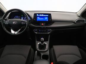 Hyundai i30  1.5 DPI 