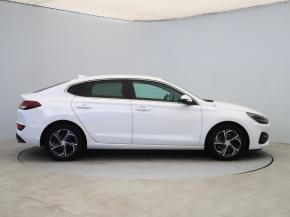 Hyundai i30 Fastback  1.0 T-GDI SMART 