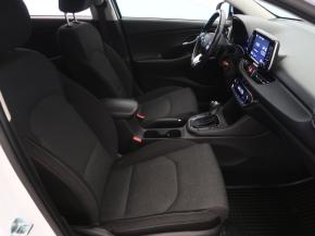 Hyundai i30 Fastback  1.0 T-GDI SMART 