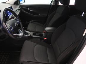 Hyundai i30 Fastback  1.0 T-GDI SMART 