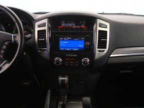 Mitsubishi Pajero  3.2 DI-D 