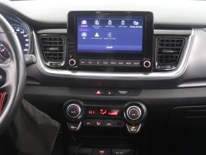 Kia Stonic  1.2 DPI 