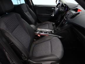 Opel Zafira Tourer  2.0 CDTI 