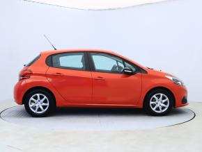 Peugeot 208  1.2 PureTech 
