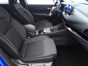 Nissan Qashqai  1.3 DIG-T MHEV N-Connecta 