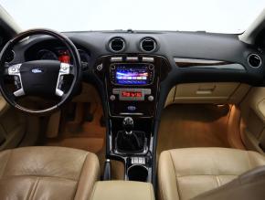 Ford Mondeo  2.0 TDCi Ghia 