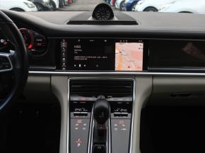 Porsche Panamera  Turbo 