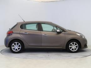 Peugeot 208  1.2 PureTech 