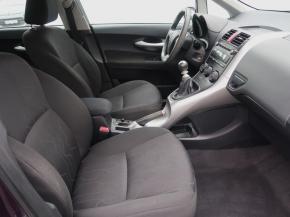 Toyota Auris  1.3 Dual VVT-i 