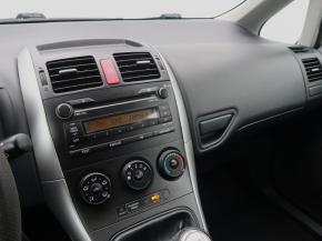 Toyota Auris  1.3 Dual VVT-i 