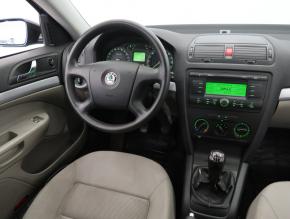 Škoda Octavia  1.4 16V 
