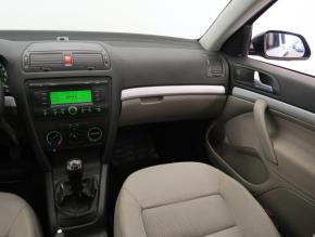 Škoda Octavia  1.4 16V 