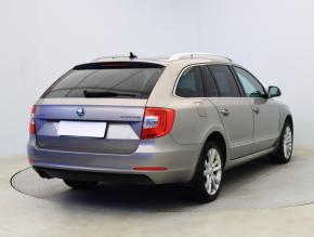 Škoda Superb  2.0 TDI Elegance 