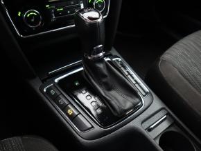 Škoda Superb  2.0 TDI Elegance 