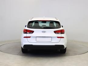 Hyundai i30  1.5 DPI Start Plus 