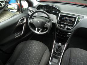 Peugeot 2008  1.2 PureTech 