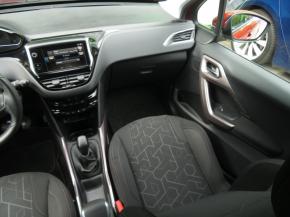 Peugeot 2008  1.2 PureTech 