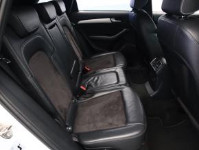 Audi Q5  3.0 TDI S line 