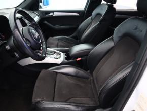 Audi Q5  3.0 TDI S line 