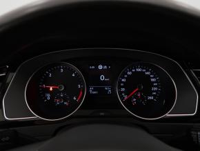 Volkswagen Passat  2.0 TDI 
