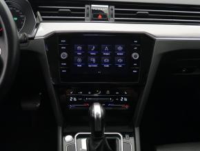 Volkswagen Passat  2.0 TDI 