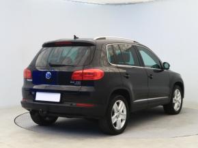 Volkswagen Tiguan  2.0 TDI 