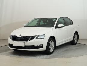 Škoda Octavia  1.0 TSI Active Plus 