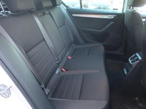 Škoda Octavia  1.0 TSI Active Plus 