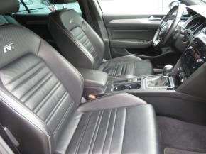 Volkswagen Passat  2.0 TDI R-Line 