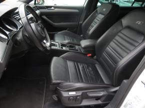 Volkswagen Passat  2.0 TDI R-Line 