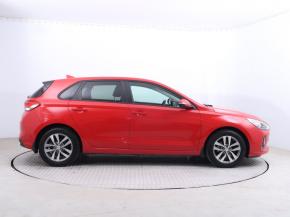Hyundai i30  1.6 CRDi Passion Plus 