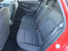 Hyundai i30  1.6 CRDi Passion Plus 