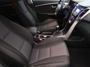 Hyundai i30  1.6 MPI Trikolor 
