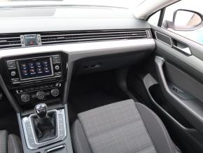 Volkswagen Passat  1.5 TSI Comfortline 