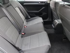 Volkswagen Passat  1.5 TSI Comfortline 
