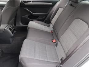 Volkswagen Passat  1.5 TSI Comfortline 