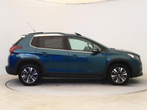 Peugeot 2008  1.2 PureTech Allure 