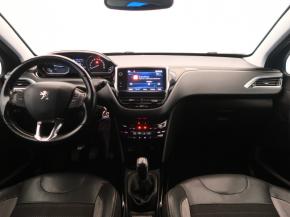Peugeot 2008  1.2 PureTech Allure 