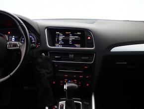 Audi Q5  2.0 TDI 