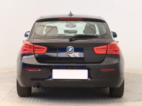 BMW 1  118i 