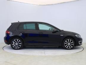 Volkswagen e-Golf  32 kWh - 37 Ah 