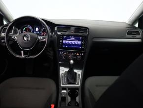 Volkswagen e-Golf  32 kWh - 37 Ah 
