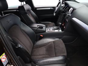 Audi Q7  3.0 TDI S-Line 